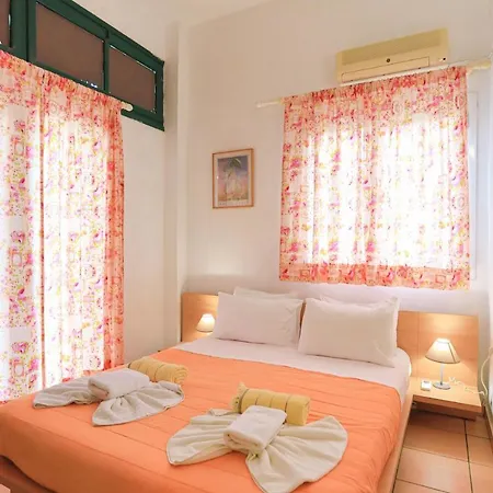 Kaminaki Dora * Nisaki (Corfu)