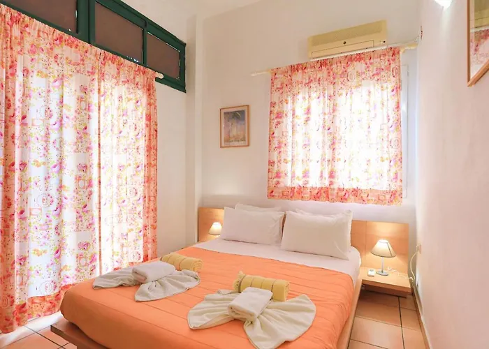 Kaminaki Dora * Nisaki (Corfu)
