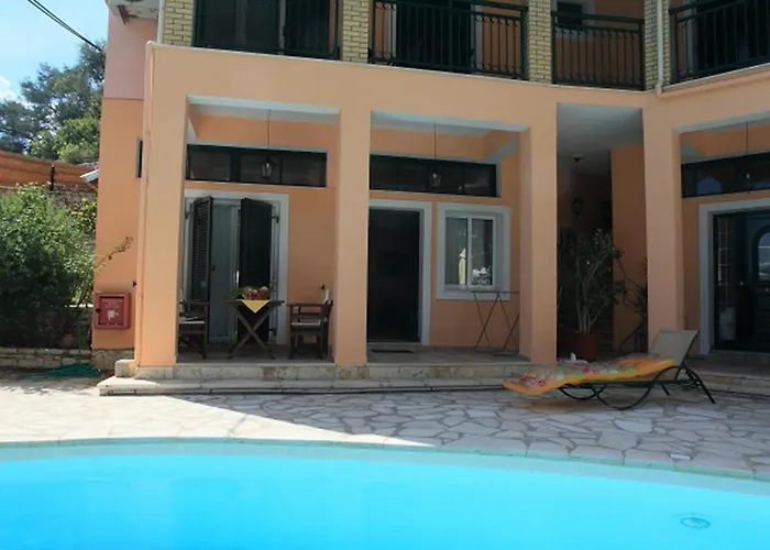 דירה Kaminaki Dora *